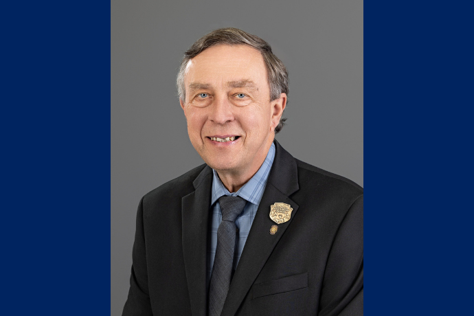 Larry Anfin headshot