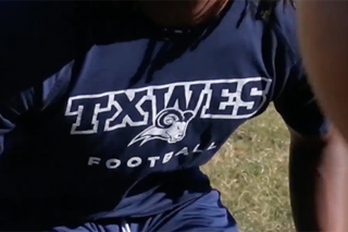 New TXWES football video features an interview with Coach Prud’homme and highlights from the Fall 2016 leadership class practices.
