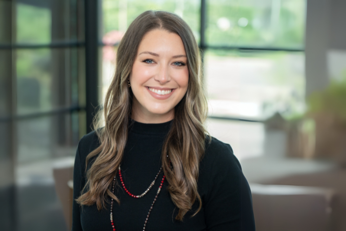 Lauren Findley Headshot