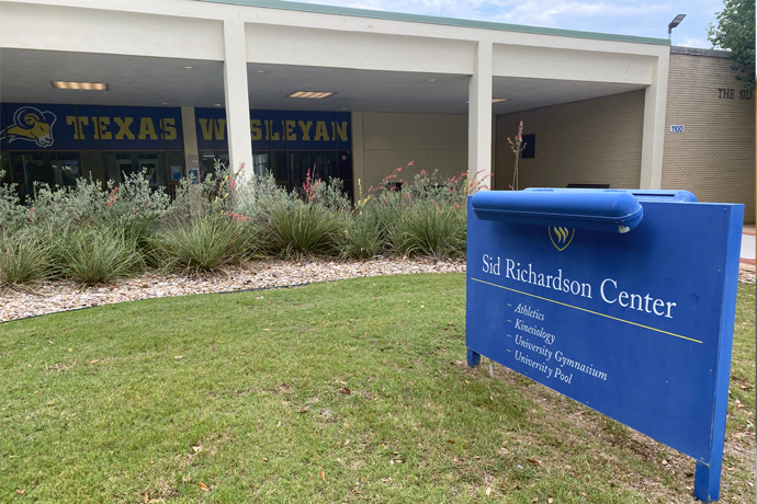 A photo of the outside facade of the Sid Richardson Center at Texas Wesleyan University