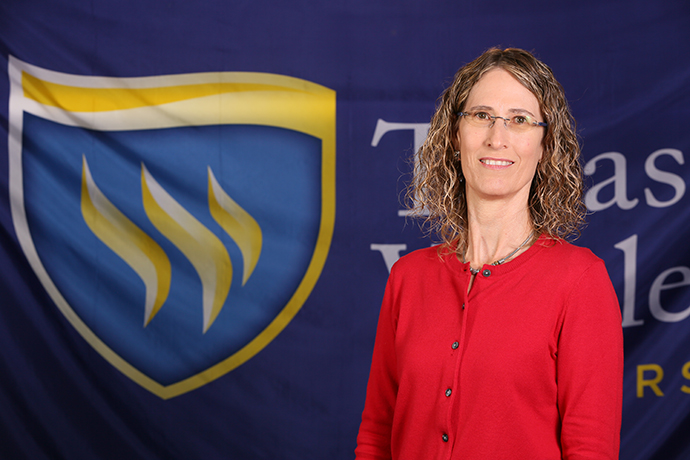 Department Chair of Religion, Dr. Kendra Weddle, bio picture
