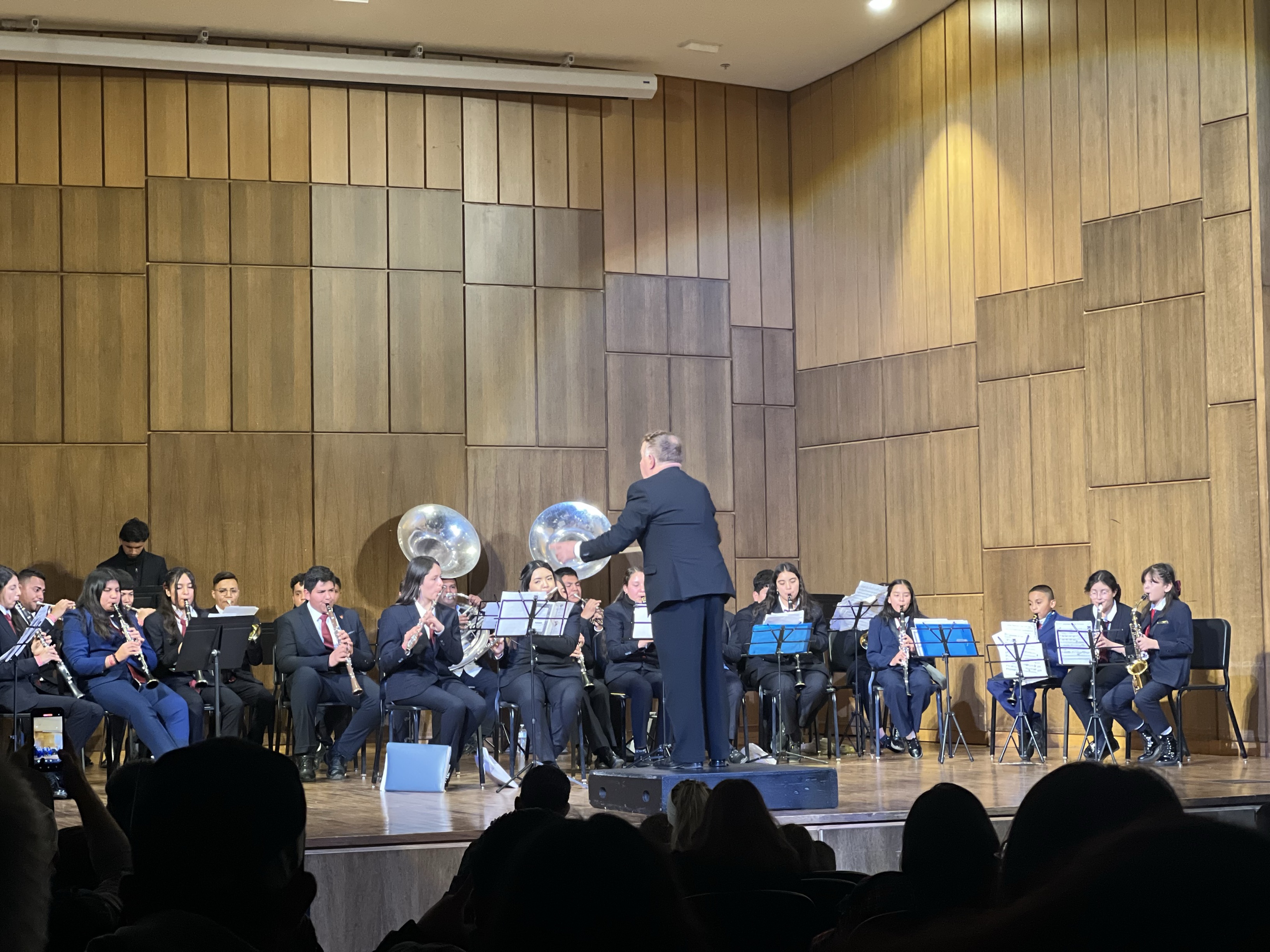 Dr. Bradley Naylor and the Santa Fe Desert Chorale