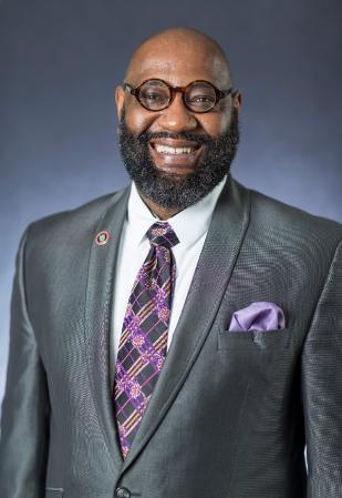 Photo of Earnest Thomas, assistant principal at the Leadership Academy at John T. White Elementary